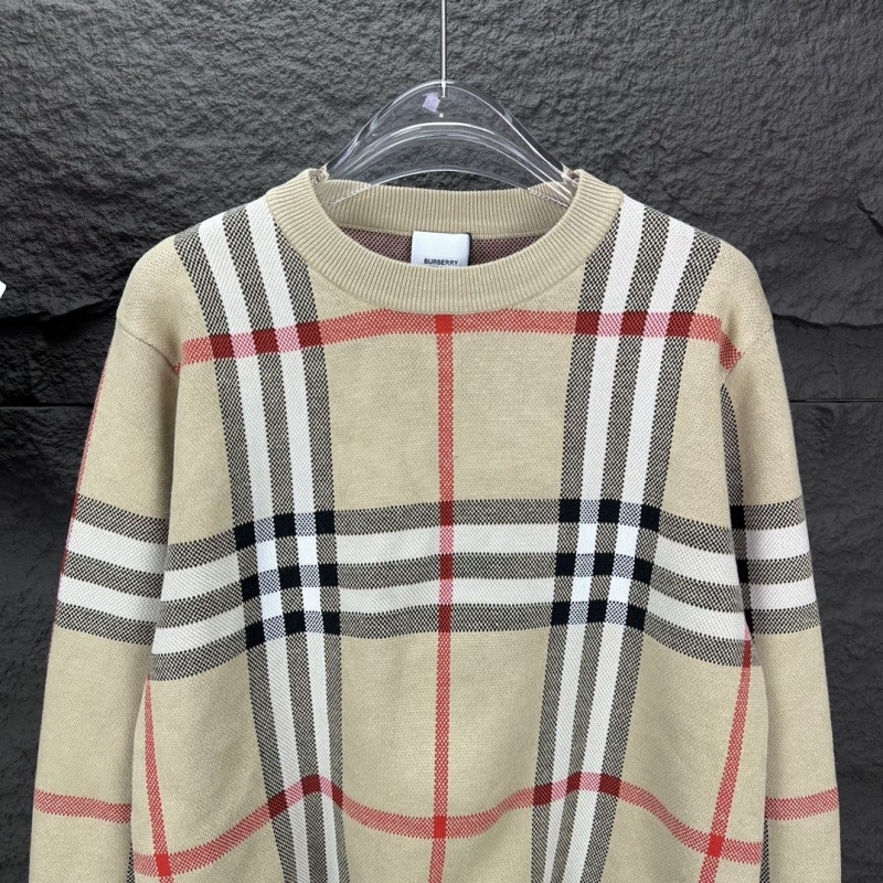 Burberry Sweaters